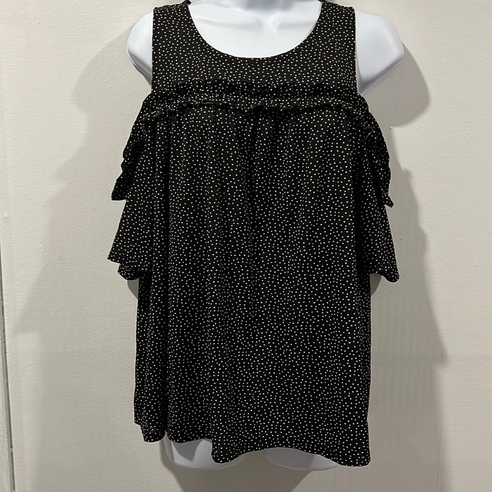 LC Lauren Conrad brand Size XL Black with White dots. Short sleeve Ruffle front.